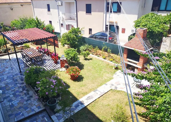 아파트 Centar 메덜린